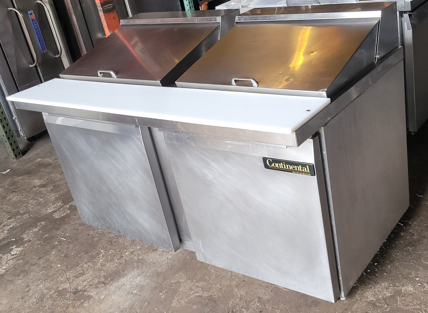 Continental SW60N24M 60" Sandwich/Salad Prep Table w/ Refrigerated Base, 115v