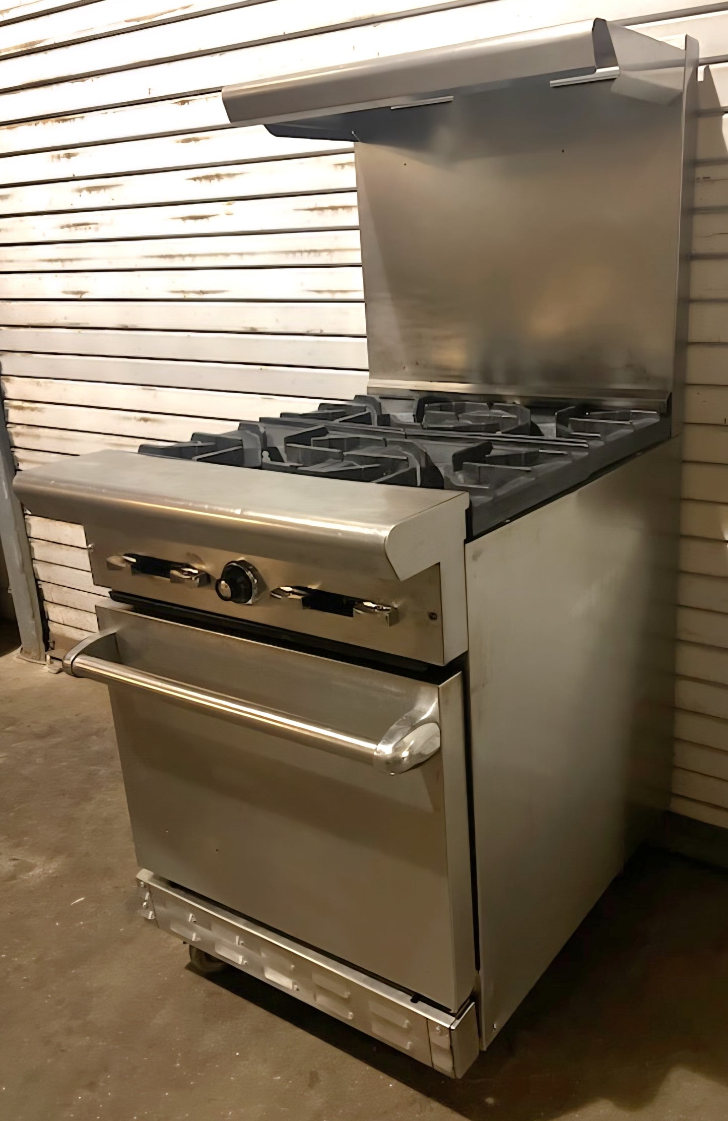American Range AR-4 24" Natural Gas 4-Burner Range with Space-Saver Oven - 148,000 BTU-Pre-owned