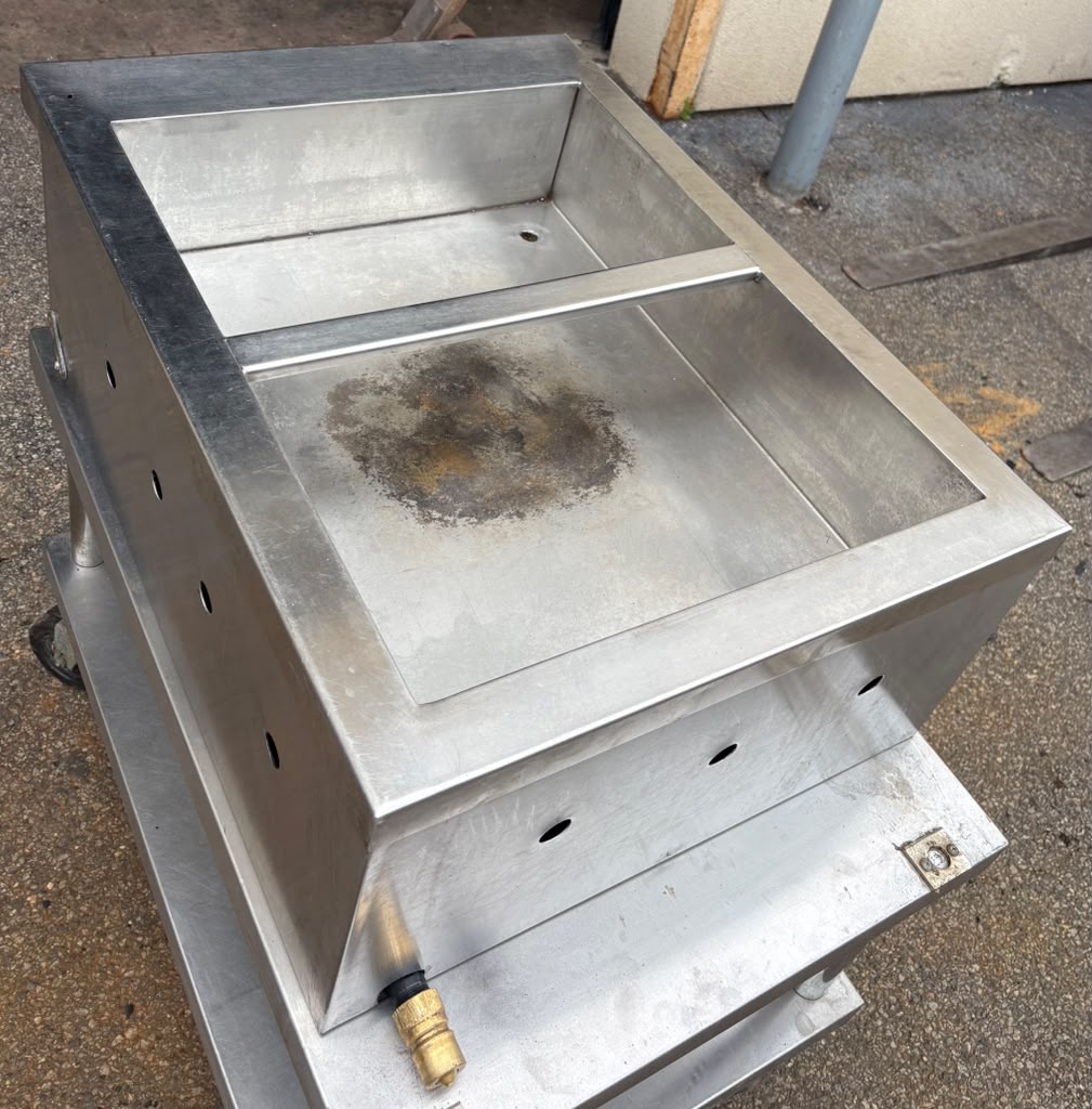 Steam Table Gas Custom Made Countertop 24''x32''x12'' -Pre-owned