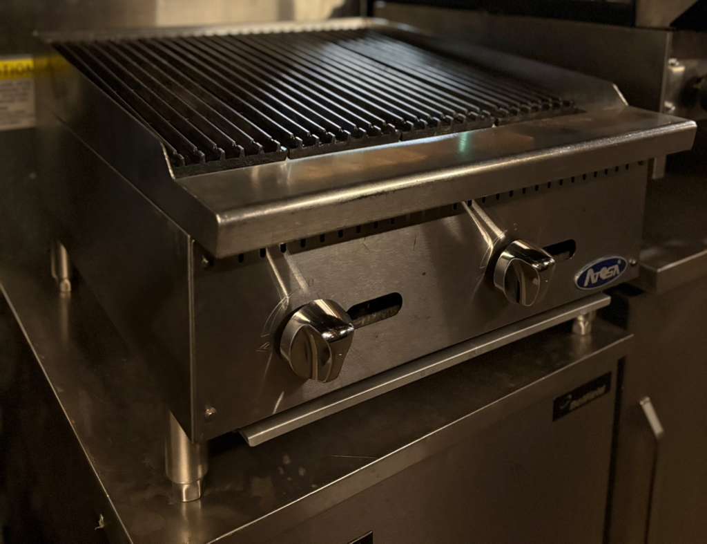 Cookrite ATCB-24 — 24″ Char Rock Broiler-Pre-owned