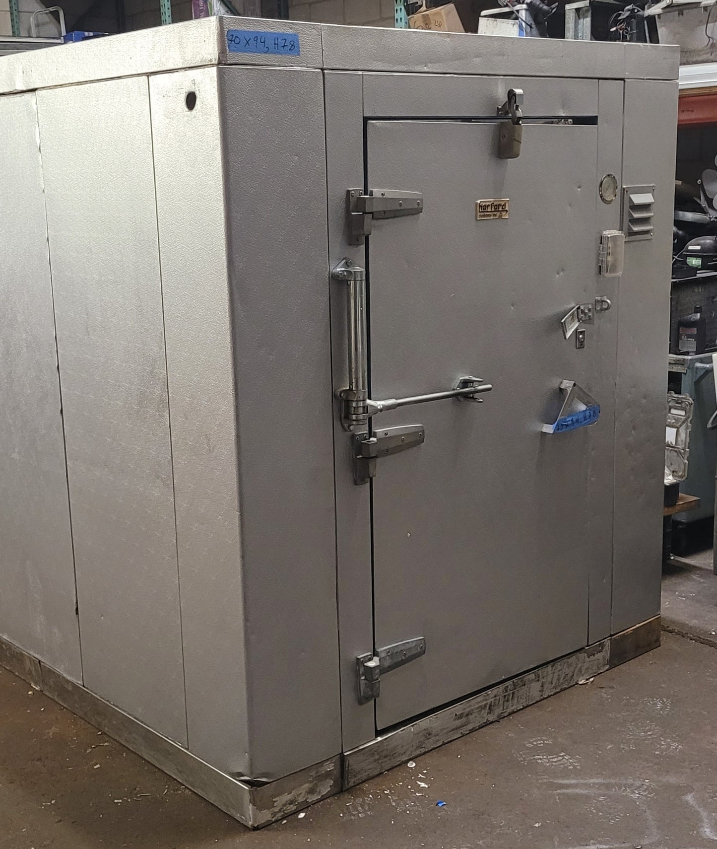Harford Walk-in Cooler / Freezer Pre-owned 70''Wx94''Dx78''H