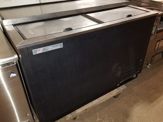 True T-50-GC-HC 2 Section Glass Chiller w/ 250 Mug Capacity, Black, 115v