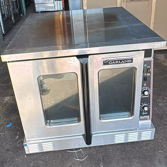 Garland MCO-GS-10-S Master Single Full Size Natural Gas Convection Oven - 60,000