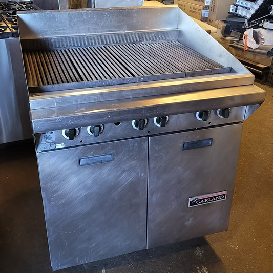 Garland Hotel Series HD Charcoal Grill 34''