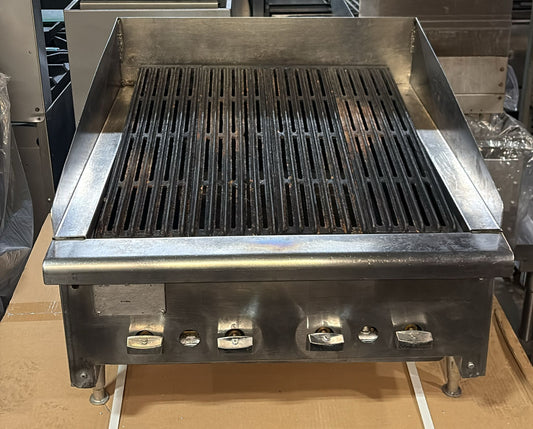 Vulcan VACB25 25 3/8" Radiant Charbroiler w/ Cast Iron Grates, Natural Gas PRE-OWNED