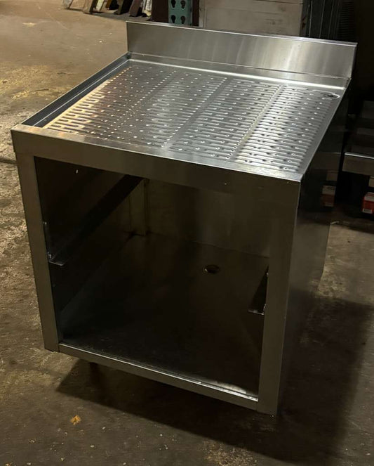 Krowne KR24-GSB1 Under Bar Glass Storage Unit - Rack Slides Base, 6 1/2" Back Splash, 24" x 24"-pre owned