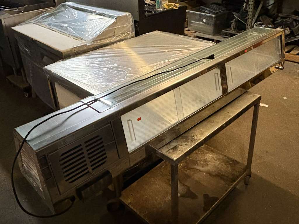 Yoshimasa: YMSC-6R – 6 Feet  Left Self-Contained Refrigerated Sushi Case