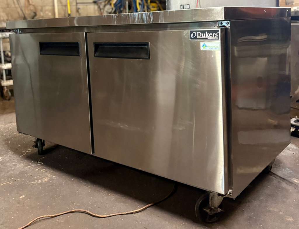 Dukers Appliance Co. USA Ltd. DUC60R 60 Inch Undercounter Refrigerator Reach-In Two Section-PRE-OWNED