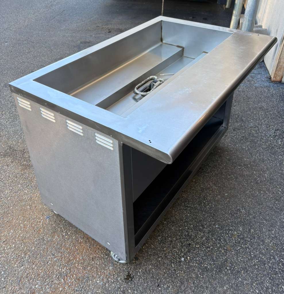 L &J Steam Table  48''x 32'' Electric 208 volt - PRE-OWNED