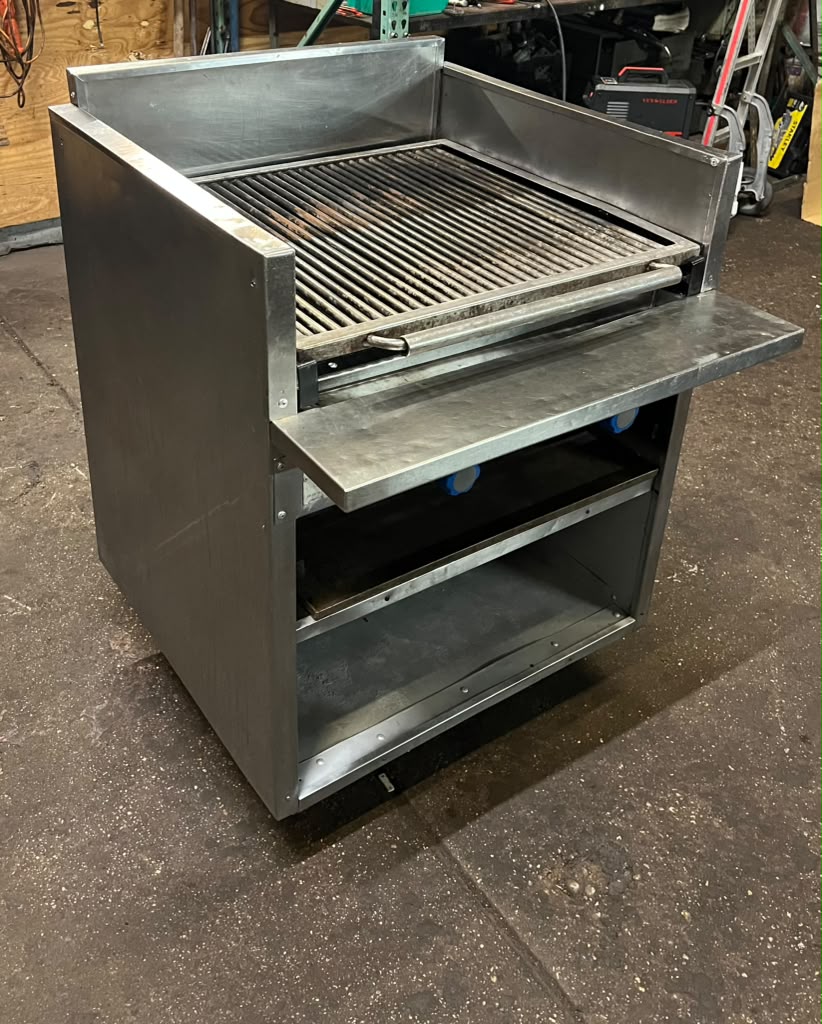MagiKitch'n FM-SMB-630 30" Natural Gas Ceramic Coal Charbroiler with Open Base -PRE-OWNED