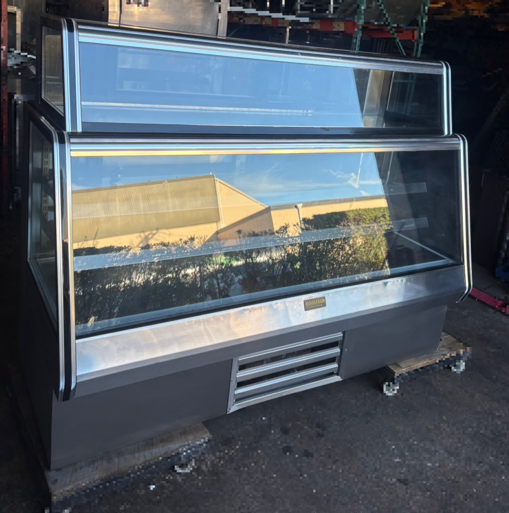 Cooltech Counter Bakery Pastry Display Case 72” WITH DRY SHOW CASE ON TOP- PRE-OWNED